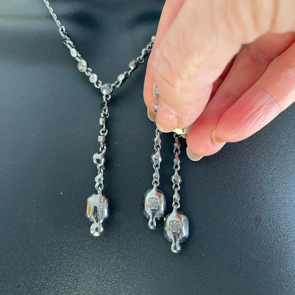 GIVENCHY necklace and earring set.  EUC - Picture 7 of 8